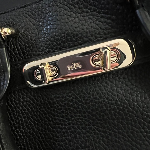 Coach handbag - Picture 8 of 11